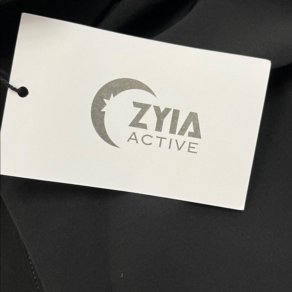 ZYIA work flow pants. Gaucho style. Nylon & spandex. Elastic waist. NWT. Size M - Picture 8 of 8